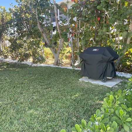 Heated Pool Home Steps To The Beach Fort Myers Beach Exterior photo